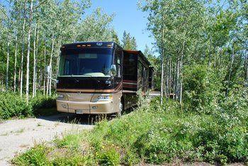 Hot Springs Campground & Hostel Upper Laberge Dış mekan fotoğraf
